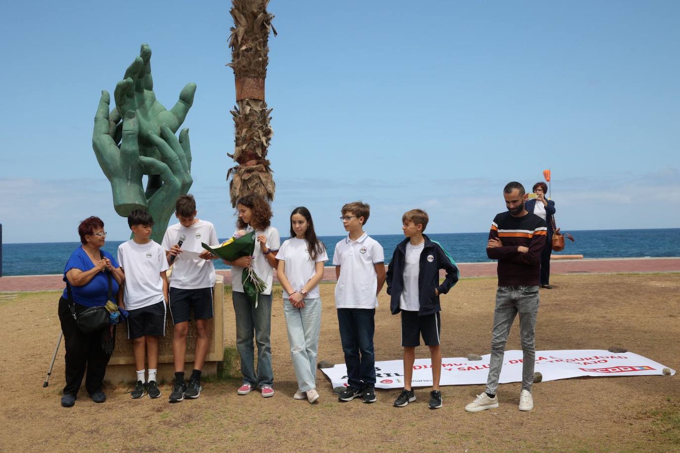 Homenaje a los fallecidos en la tragedia de El Rincón
