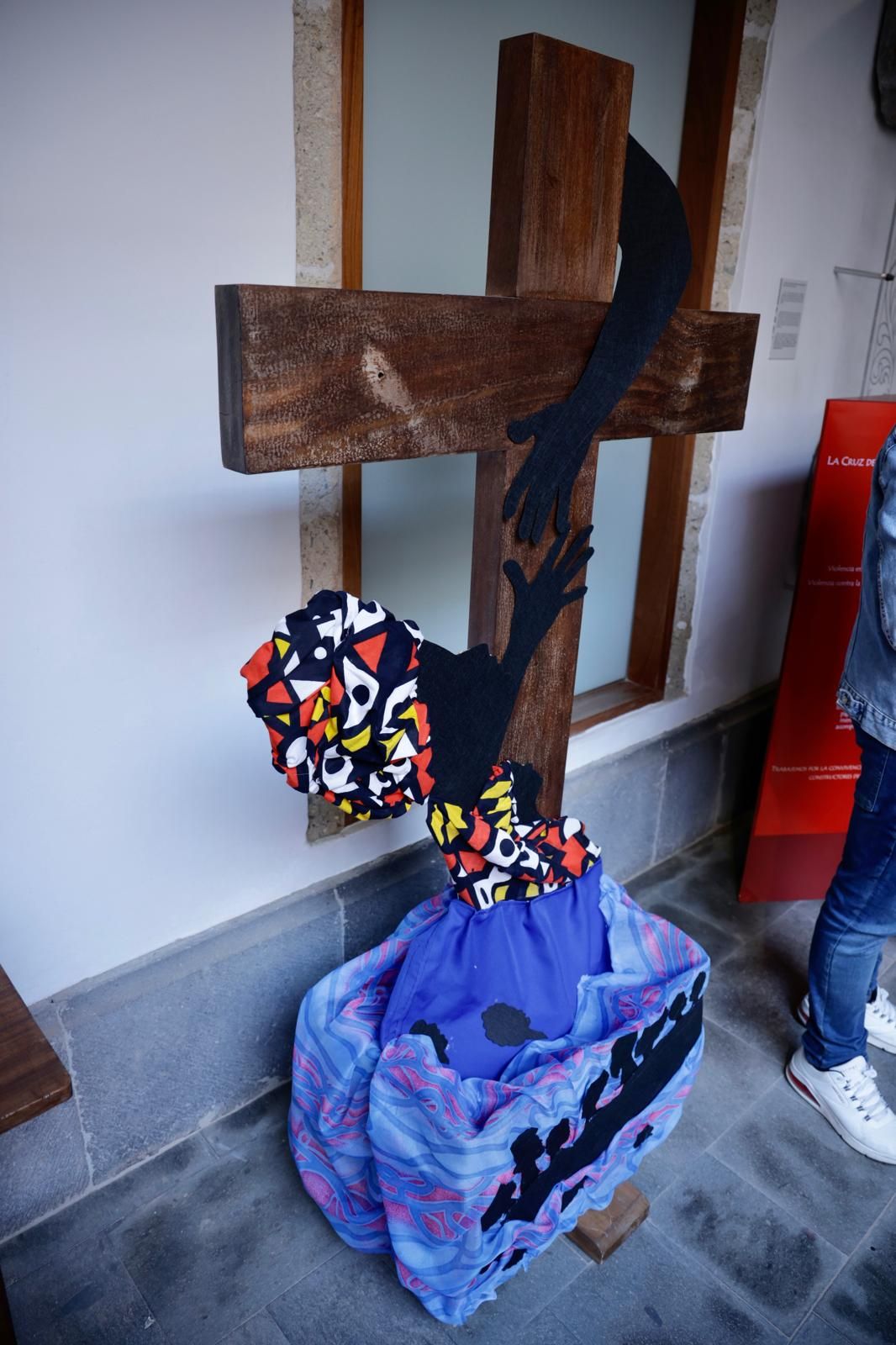 La inauguración de la Exposición de cruces, en imágenes