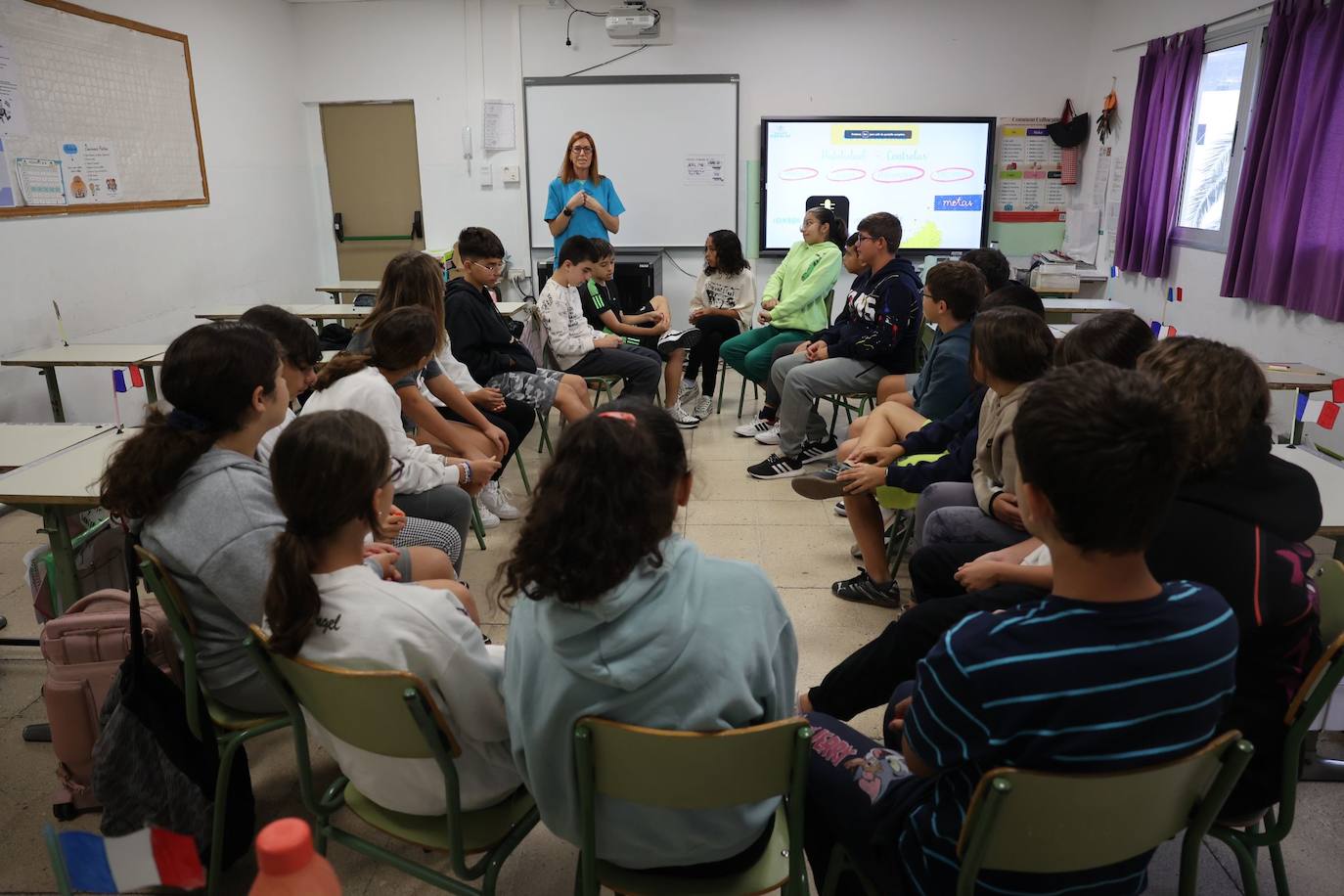 Las imágenes del trabajo de una enfermera escolar en el Ceip Roque Aguairo