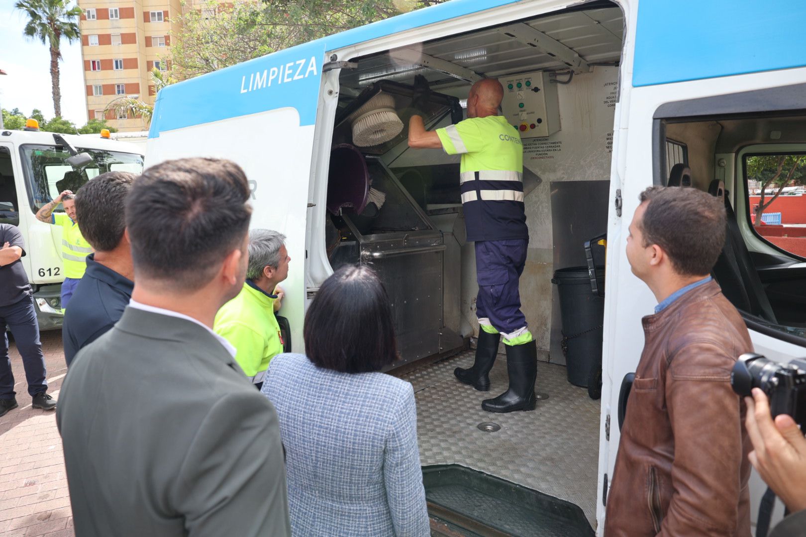 Darias presenta la II fase del Plan de Higiene Urbana