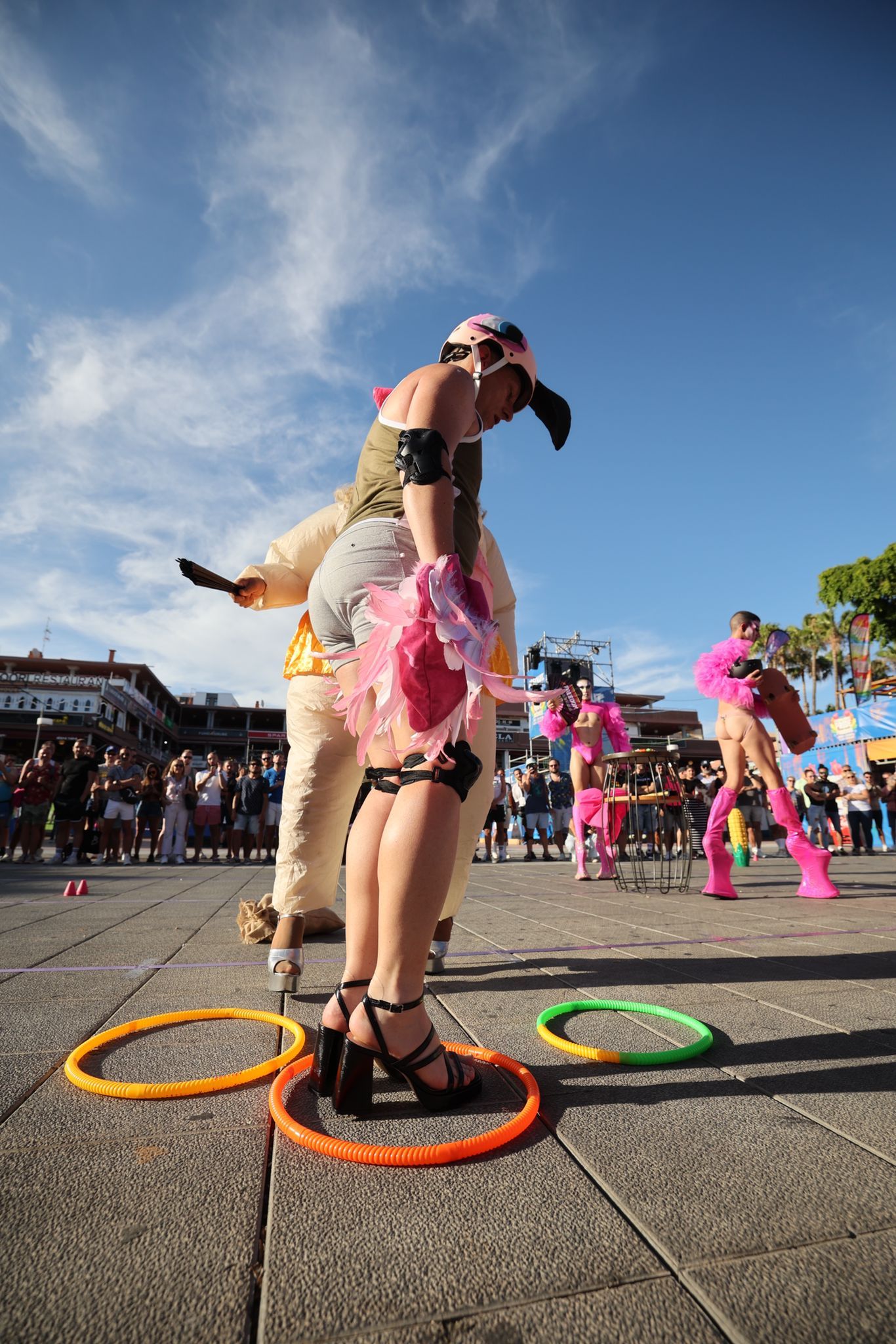 La carrera de tacones de Maspalomas Pride, en imágenes