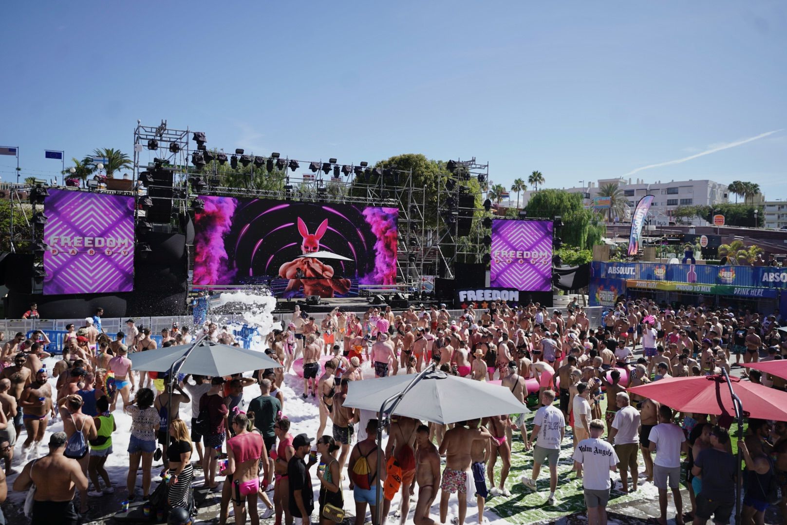 &#039;Pool Party&#039; en el Maspalomas Pride 2024