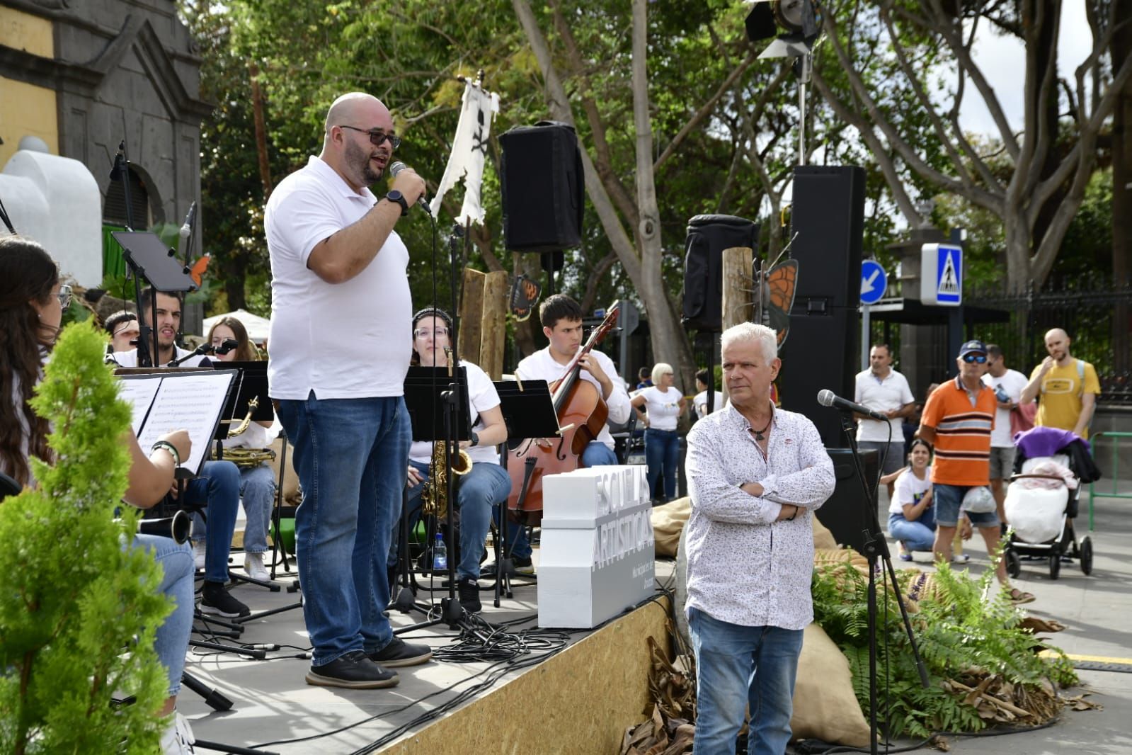 Arucas ya presume de piedra y flor