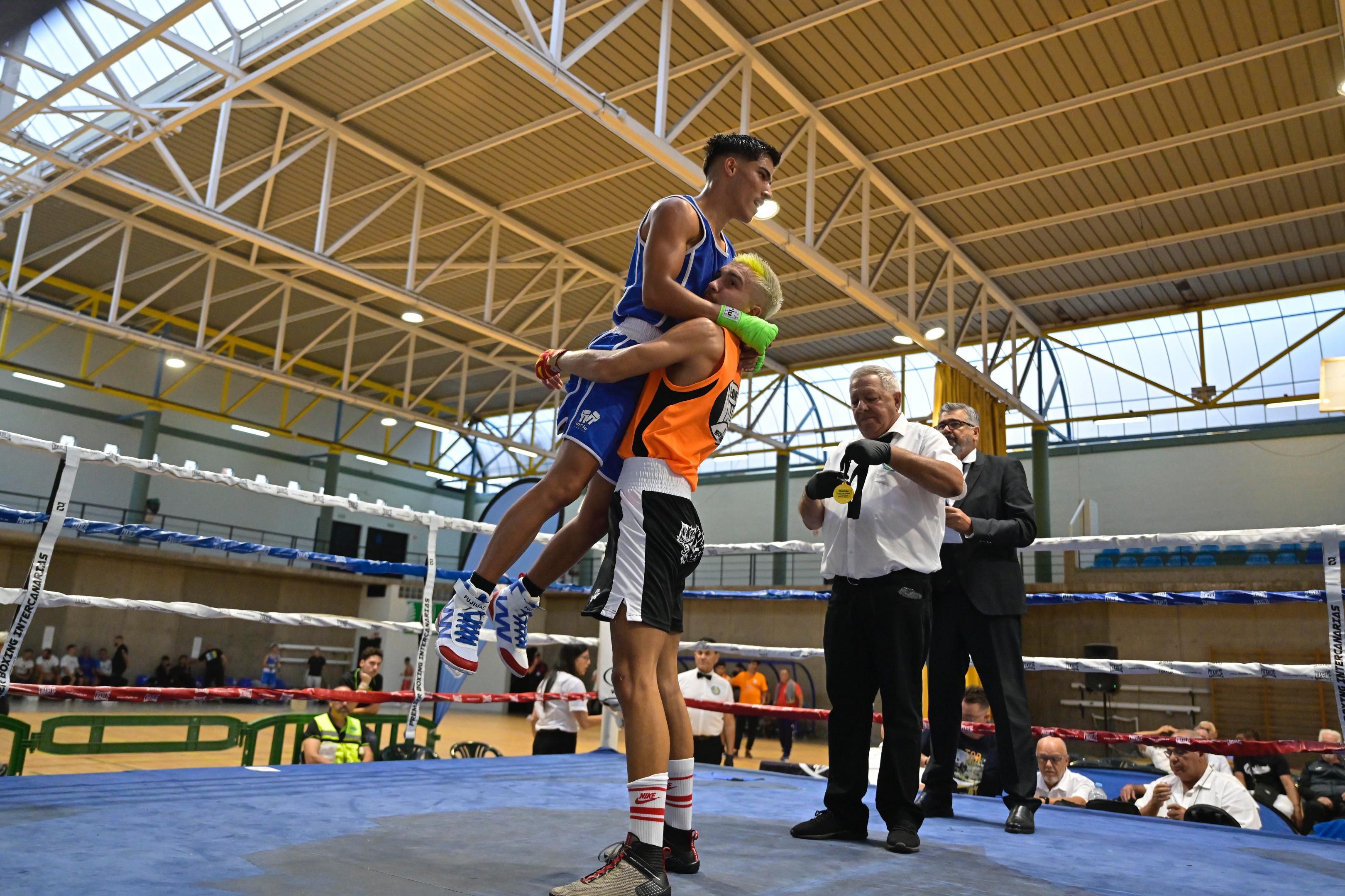 Espectáculo con la velada Las Palmas International Boxing Night