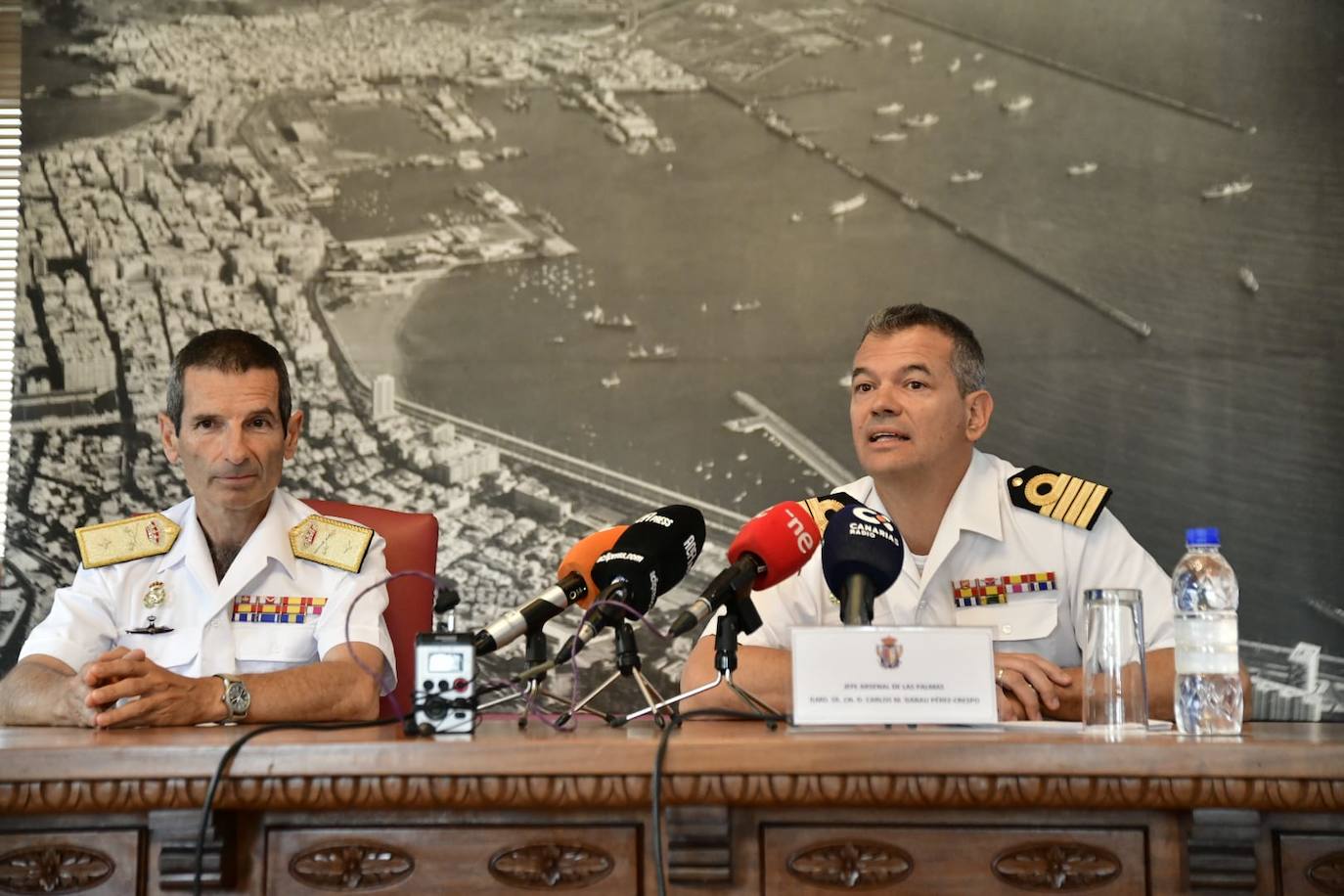 La Armada insiste en que no trasladará la Base Naval al ser una zona «clave»