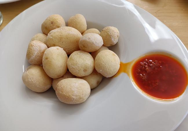 Papas con el delicioso mojo.
