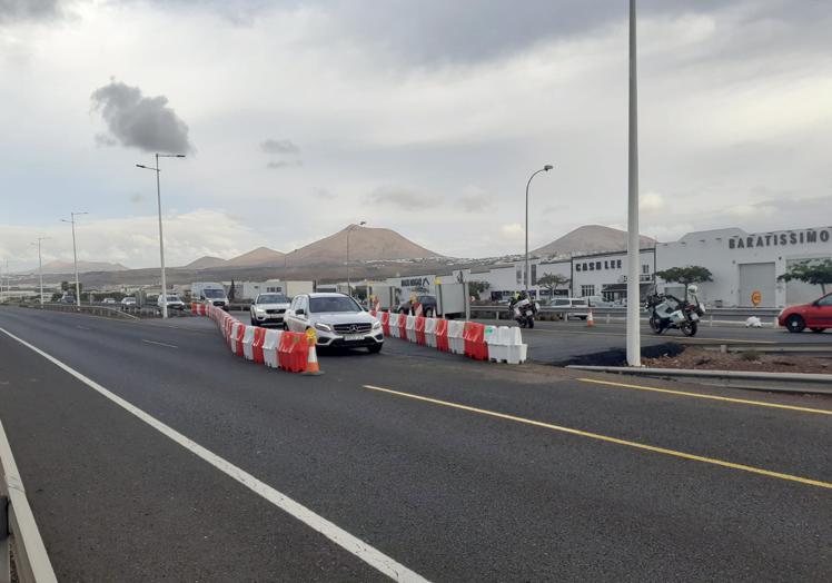Ajustes desde el aeropuerto para llegar a Playa Honda.