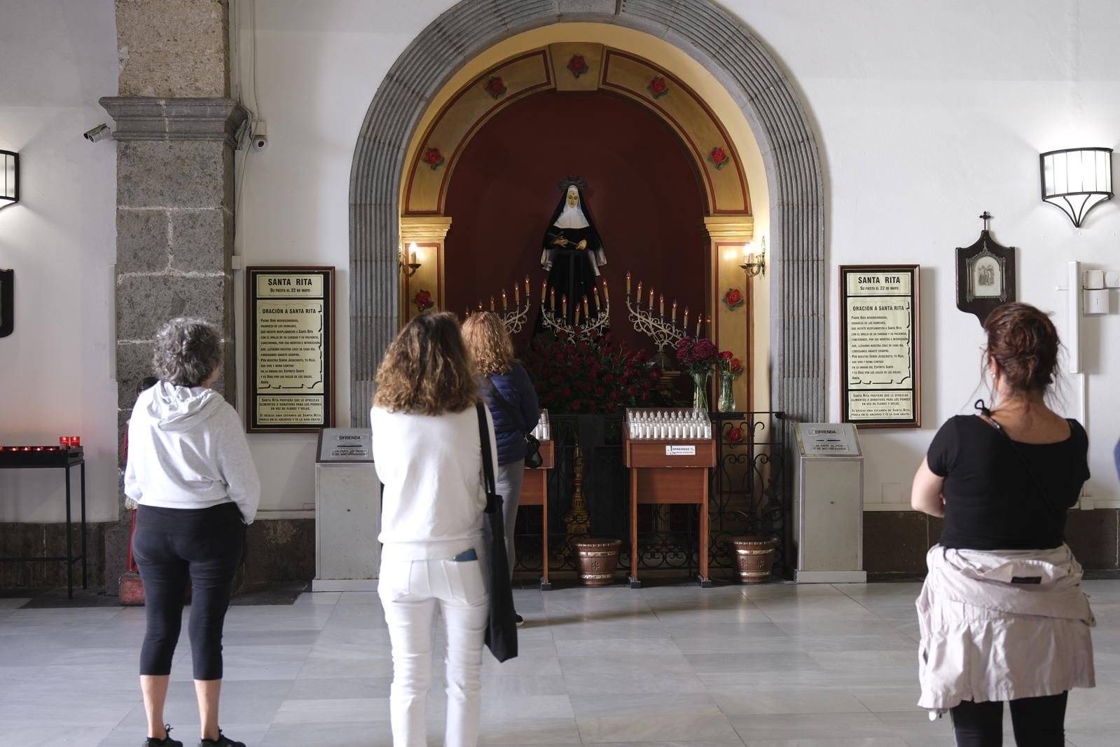 La festividad de Santa Rita en la parroquia de San Agustín, en imágenes