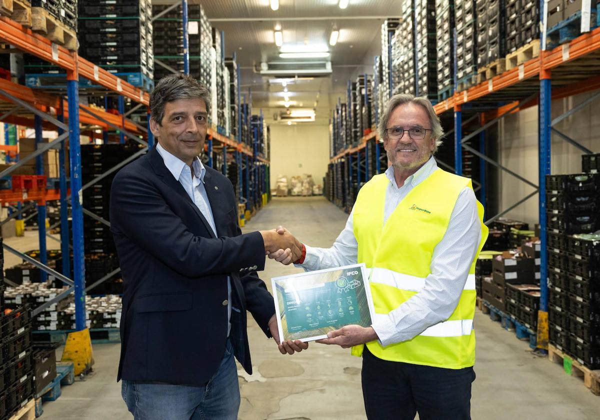 HiperDino participa de forma activa en la economía circular al utilizar envases reutilizables sostenibles