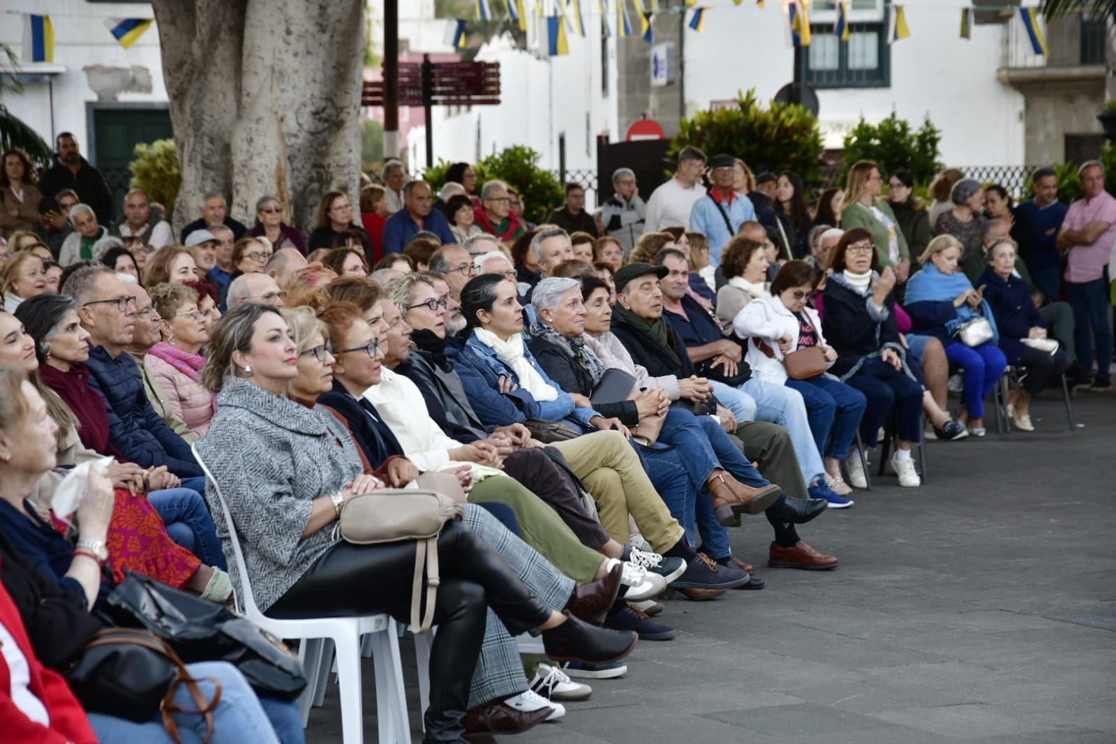 Los Gofiones celebran el Día de Canarias en Telde