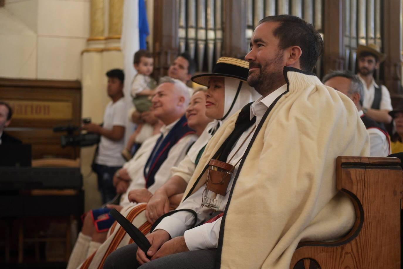La romería por el Día de Canarias en Madrid, en imágenes