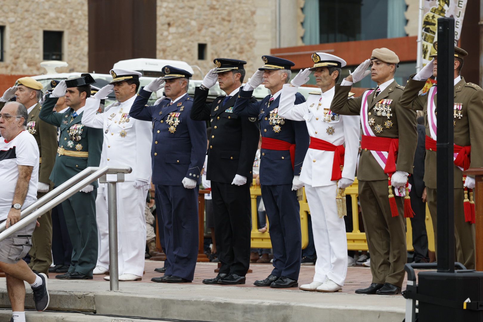 El desfile de las Fuerzas Armadas, en imágenes