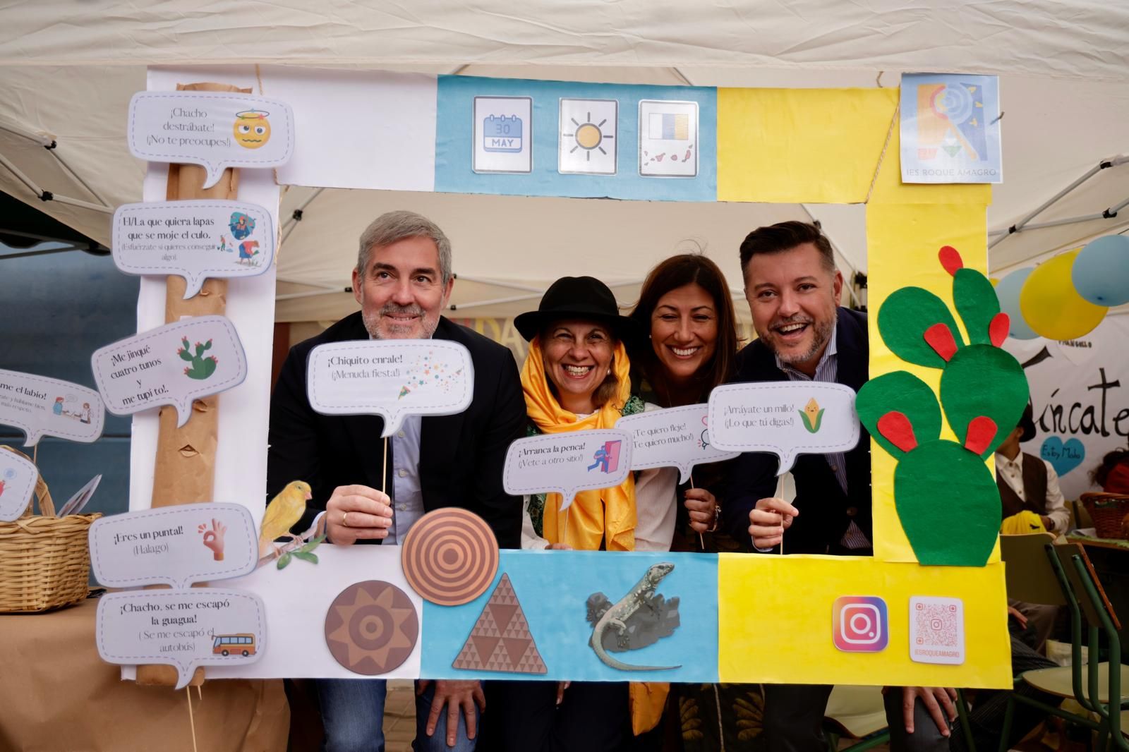 La visita de Clavijo al instituto de Enseñanza Secundaria Roque Amagro, en imágenes