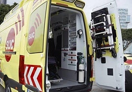 Imagen de una ambulancia del SUC.