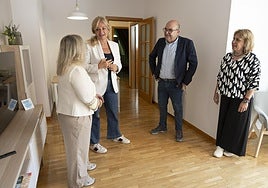 Algunos de los momentos de la visita.