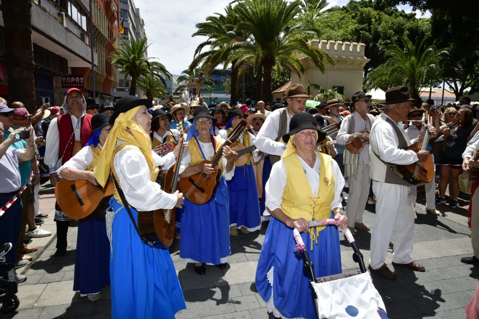 El Paseo Romero conquista Santa Catalina