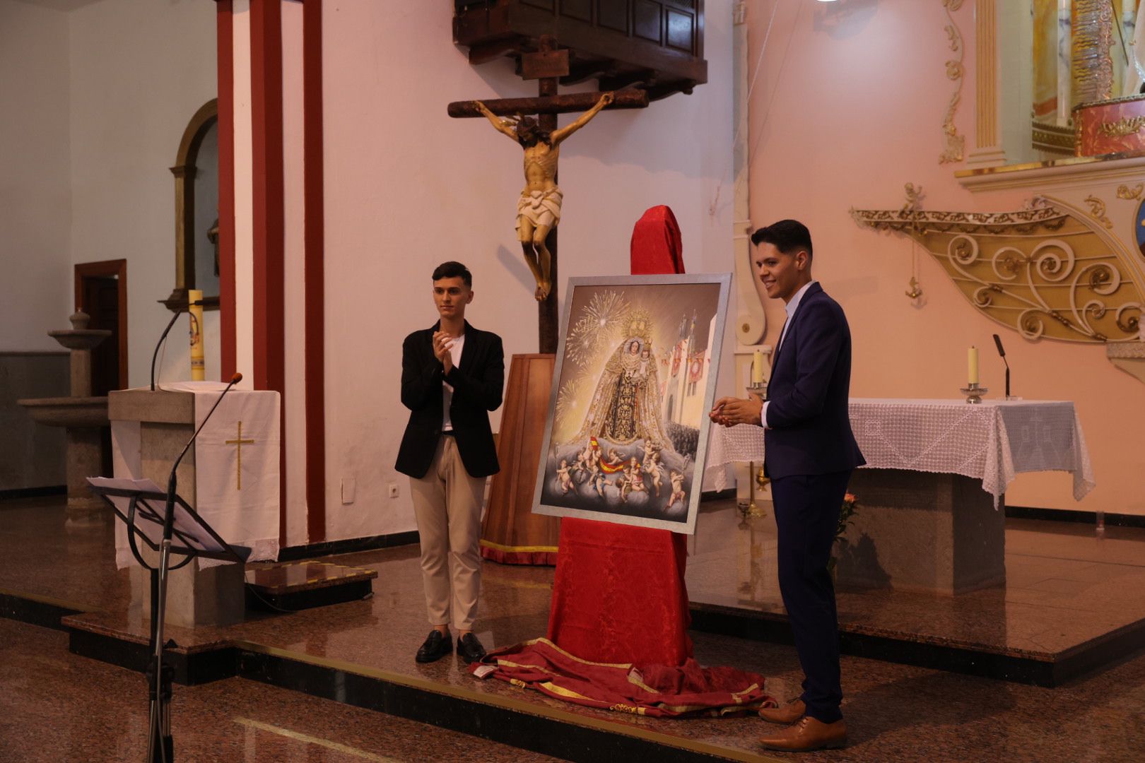 El cartel de las Fiestas del Carmen, en imágenes