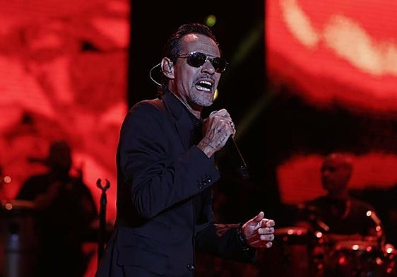 Momento del segundo concierto en España del artista puertorriqueño Marc Anthony, en el Navarra Arena de Pamplona.