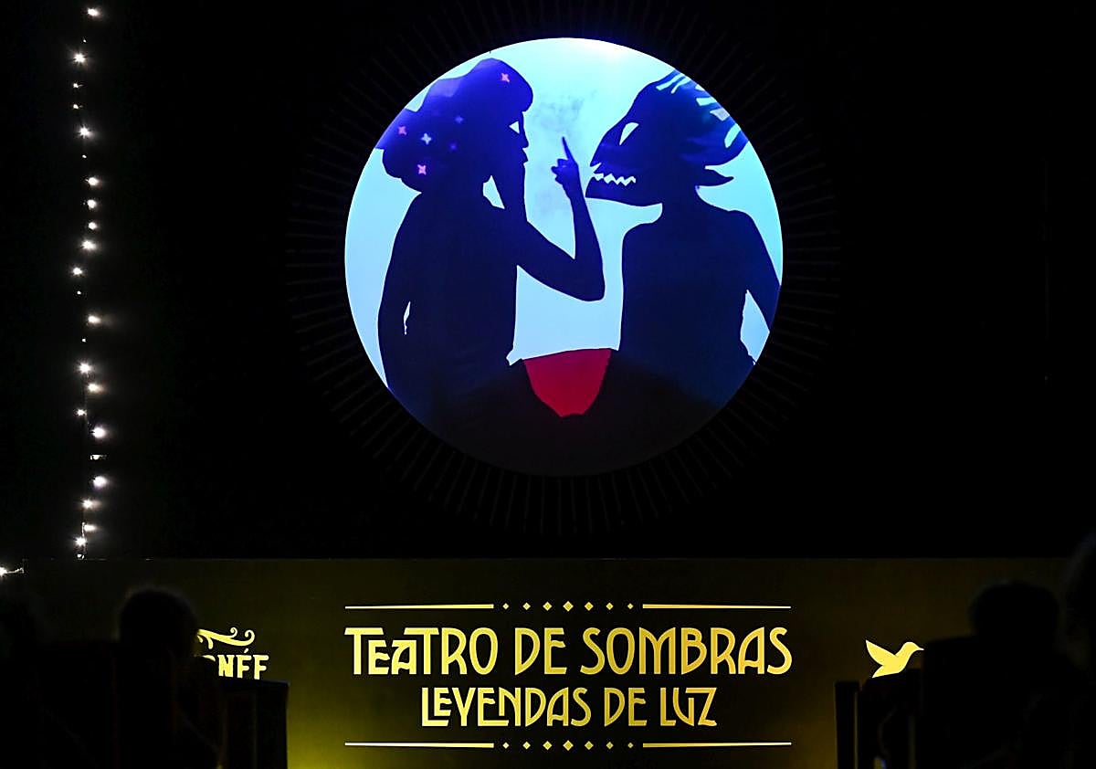 Imagen secundaria 1 - Teatro de sombras y leyendas canarias para sorprender a los escolares