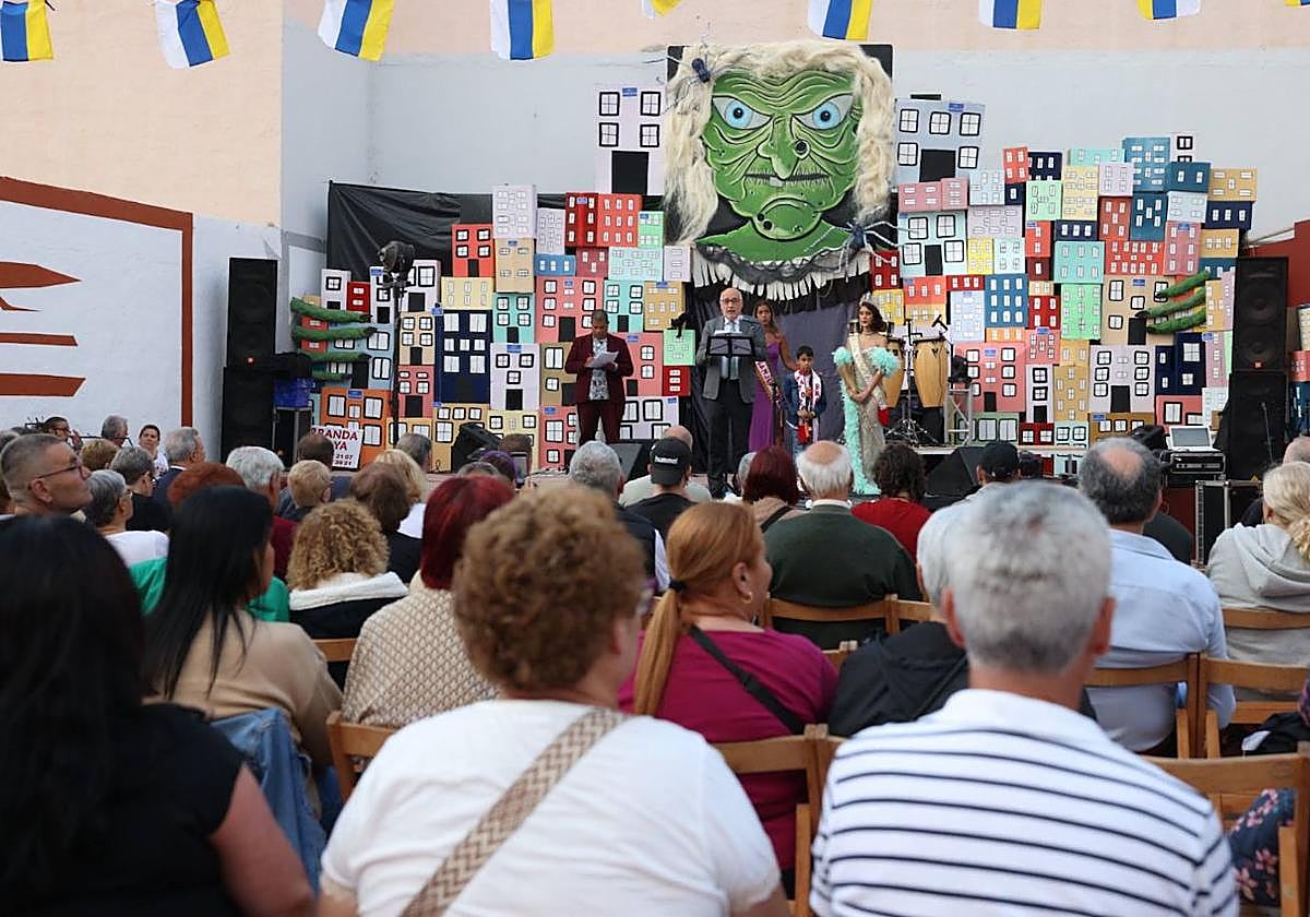 Pregón de Antonio Morales en el barrio de San Juan