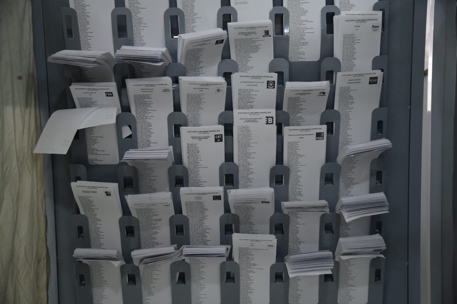 Canarias decide en las urnas su futuro en Europa