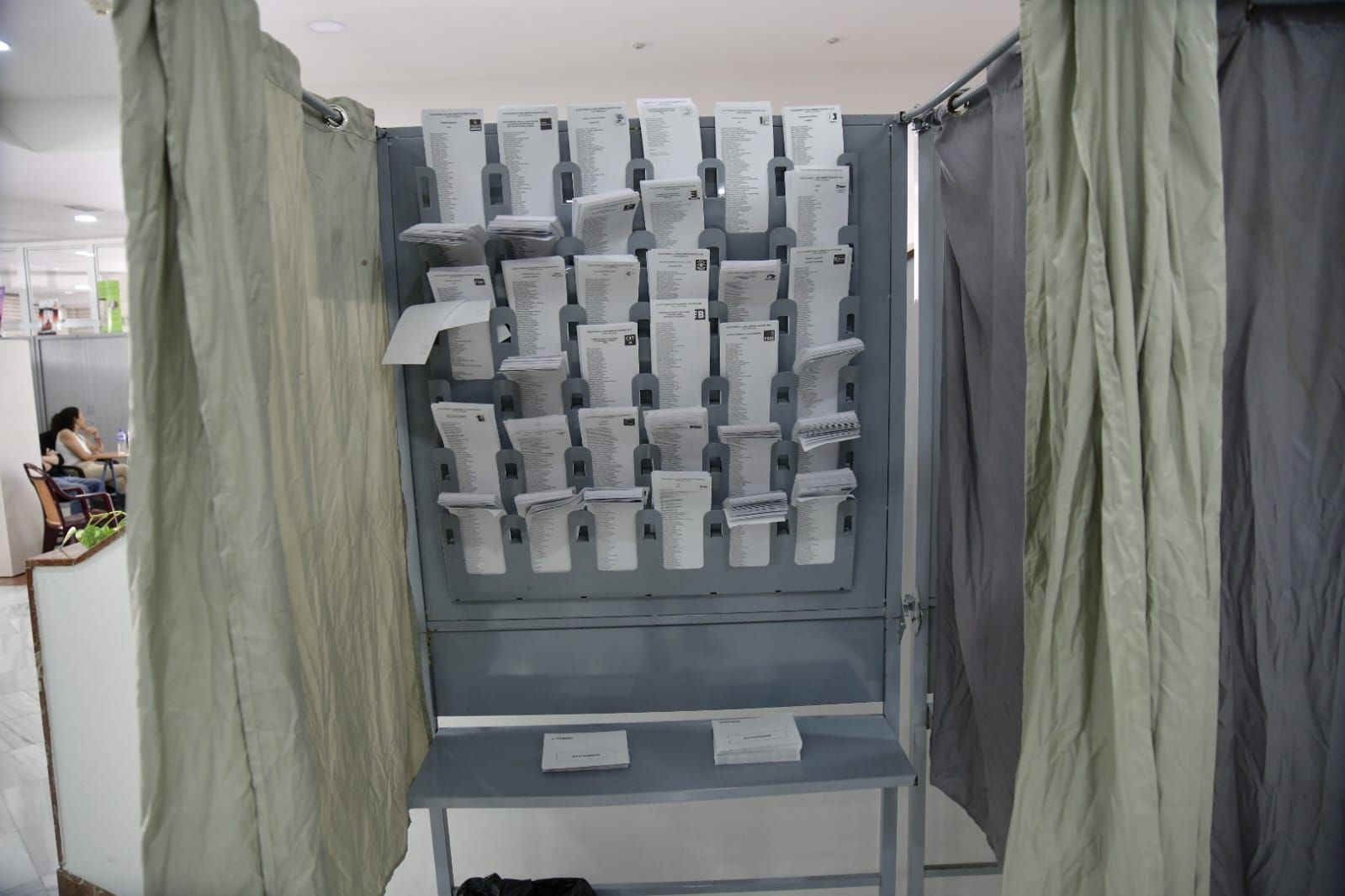 Canarias decide en las urnas su futuro en Europa