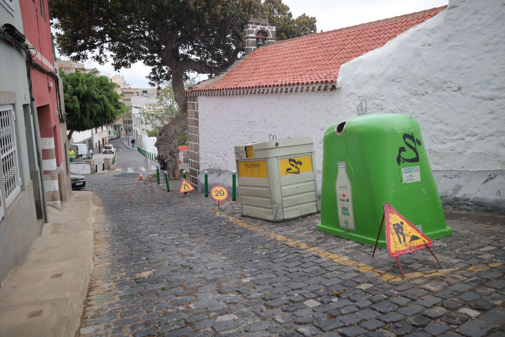 Las obras en el entorno de la ermita de San Nicolás, en imágenes