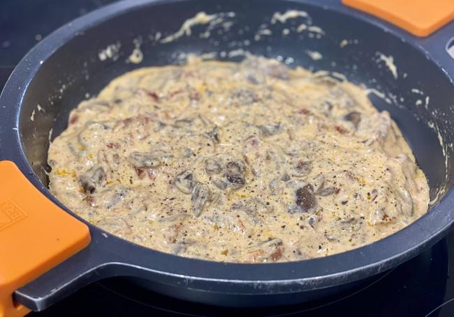 Integramos hasta obtener una salsa cremosa