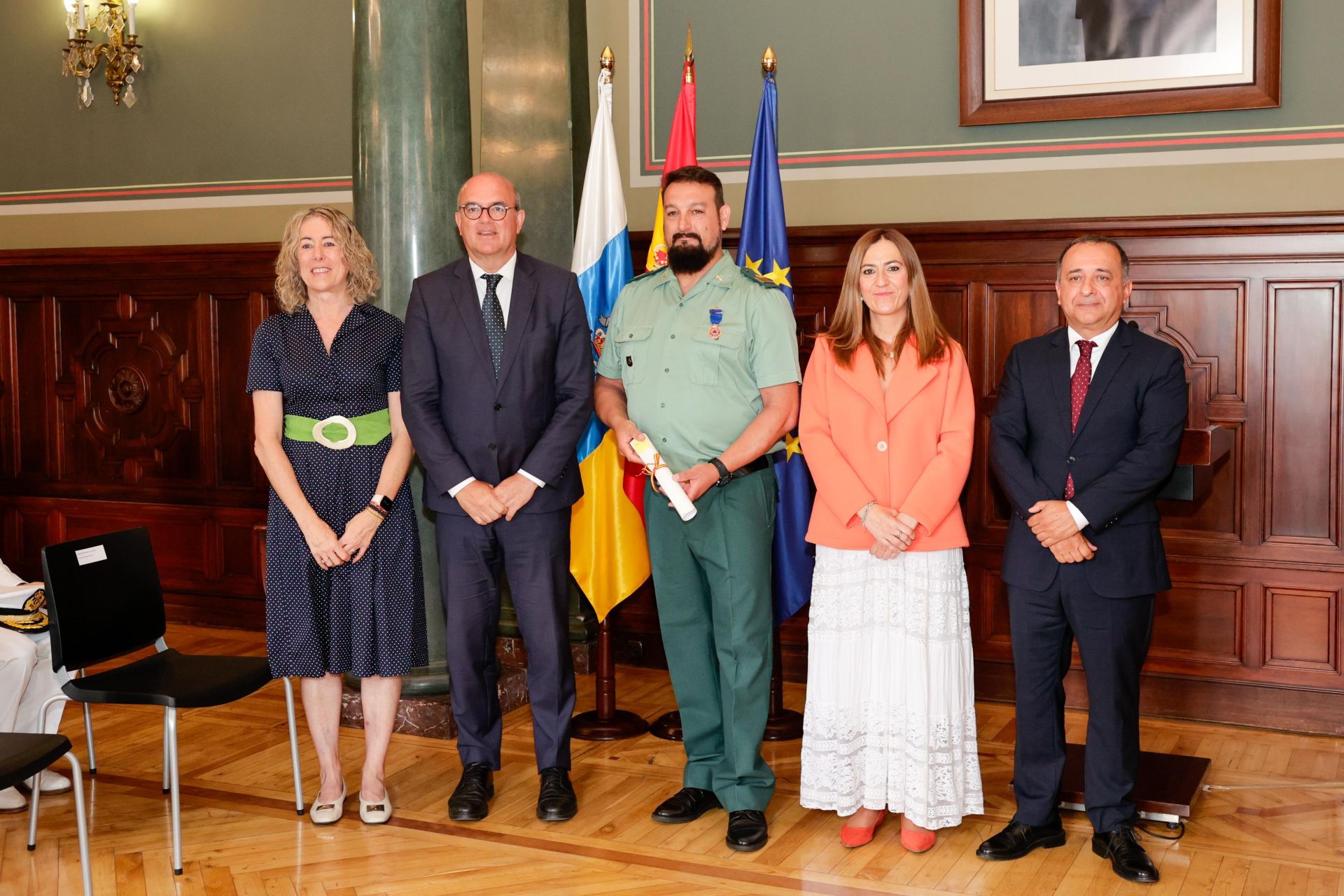 La entrega de medallas al mérito a Protección Civil, en imágenes
