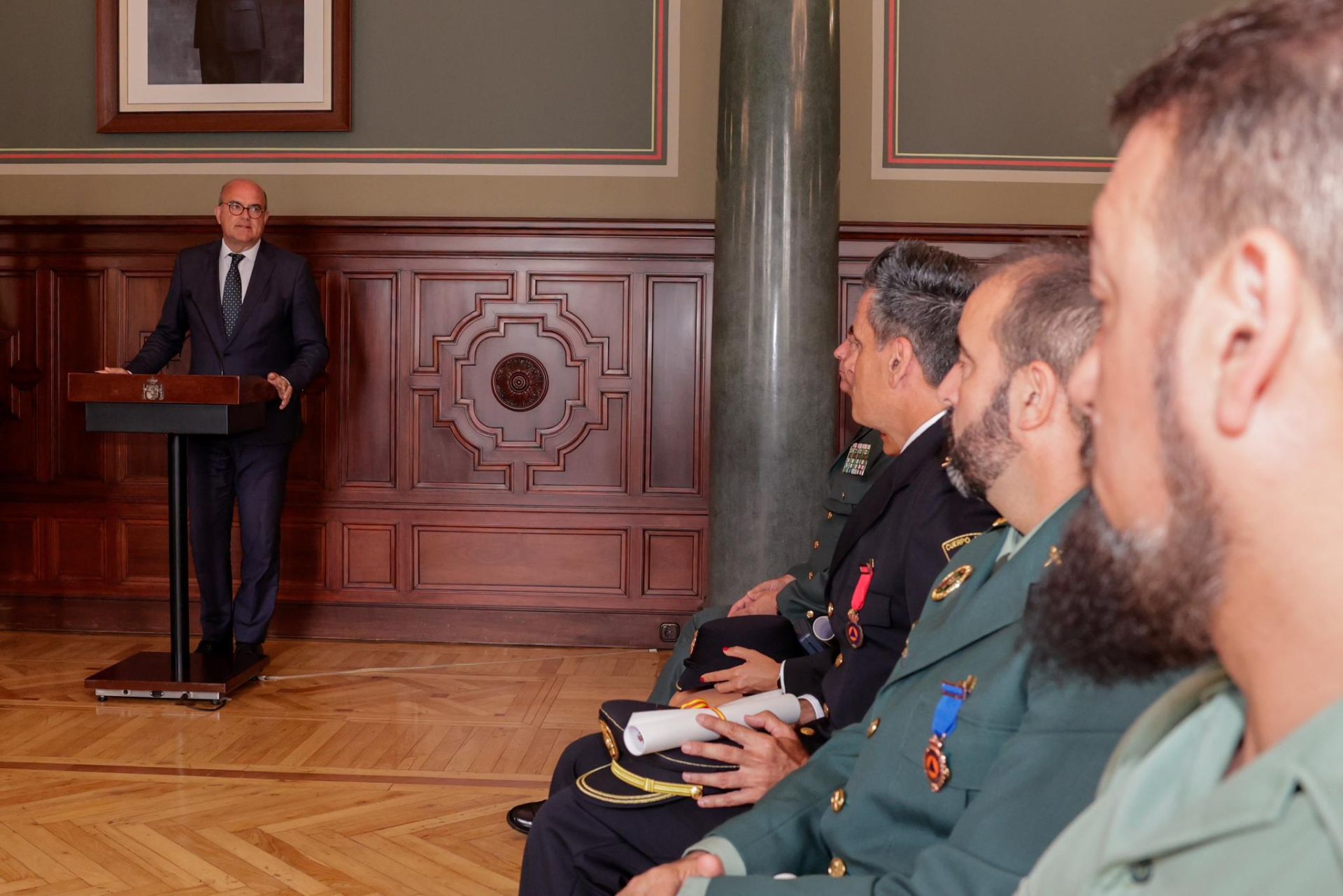La entrega de medallas al mérito a Protección Civil, en imágenes