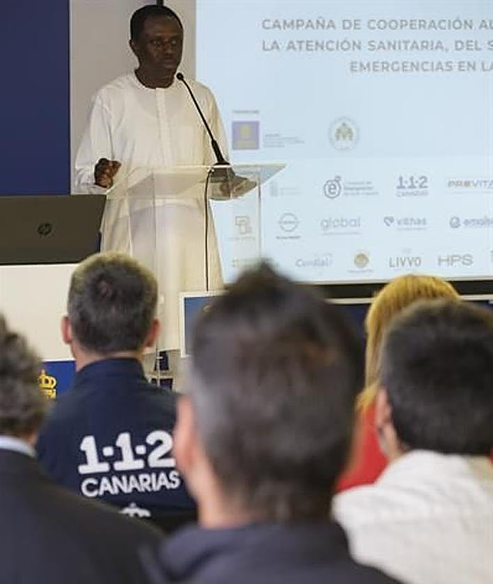 Imagen secundaria 2 - Gran Canaria dona a Gambia material de emergencias y ofrece formación a sus bomberos