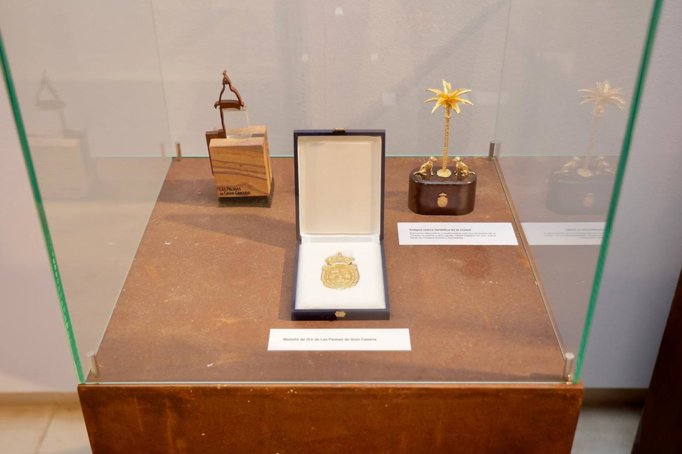 Un recorrido por la exposición de los 546 años de historia de Las Palmas de Gran Canaria