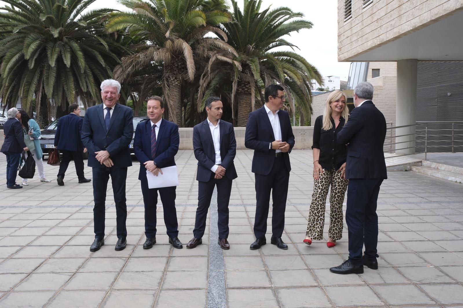 Las imágenes del 25 aniversario del Hospital Doctor Negrín