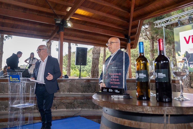 Gran Canaria descorcha su primera botella de vino de la añada de 2023