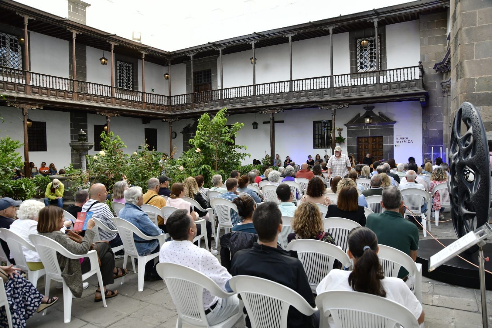 Los patios de Vegueta, pintorescos escenarios para la melodía