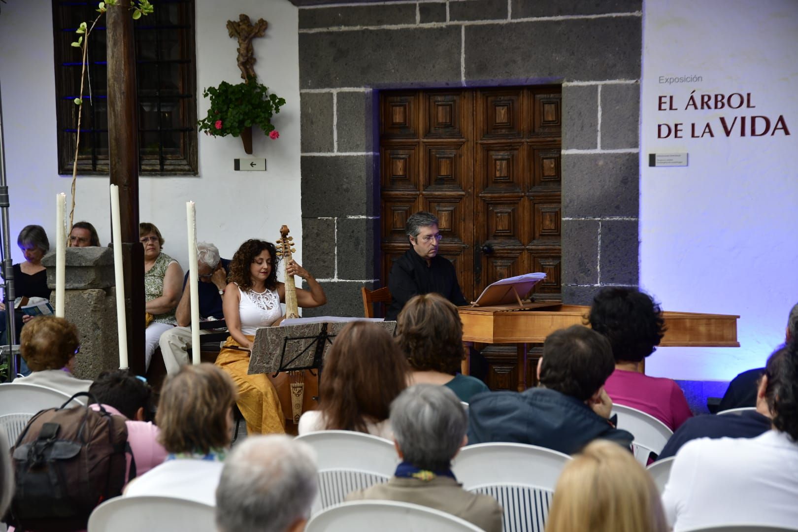 Los patios de Vegueta, pintorescos escenarios para la melodía