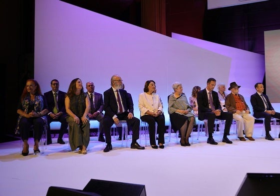 El reconocimiento de la capital grancanaria a 15 personas y entidades, en imágenes