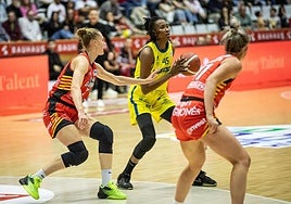 Ndour, en un partido con el SPAR.