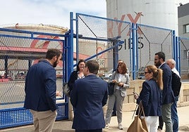 Los portavoces de la Comisión han podido visitar la Zona Franca de Gran Canaria, así como las empresas Oryx y Amspec, que operan en la Zona Franca.