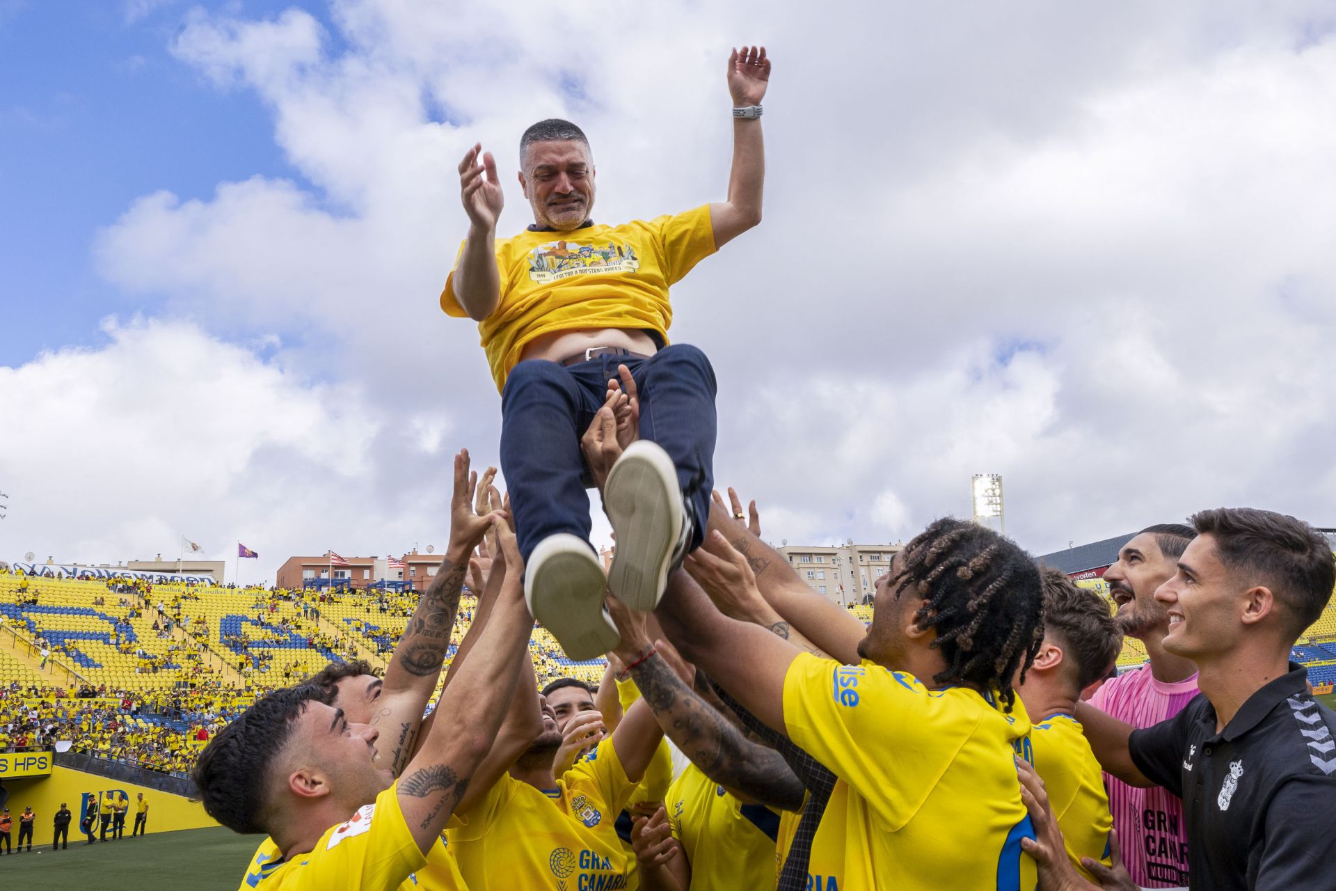 Pimienta se despide del Gran Canaria en el último partido con la UD Las Palmas.