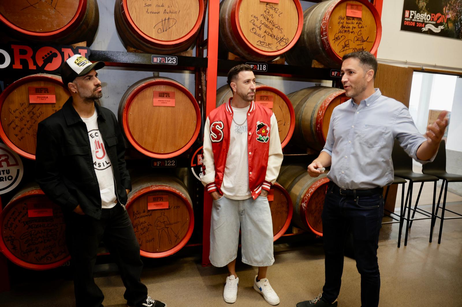 La presentación del cartel del FiestoRon, en imágenes