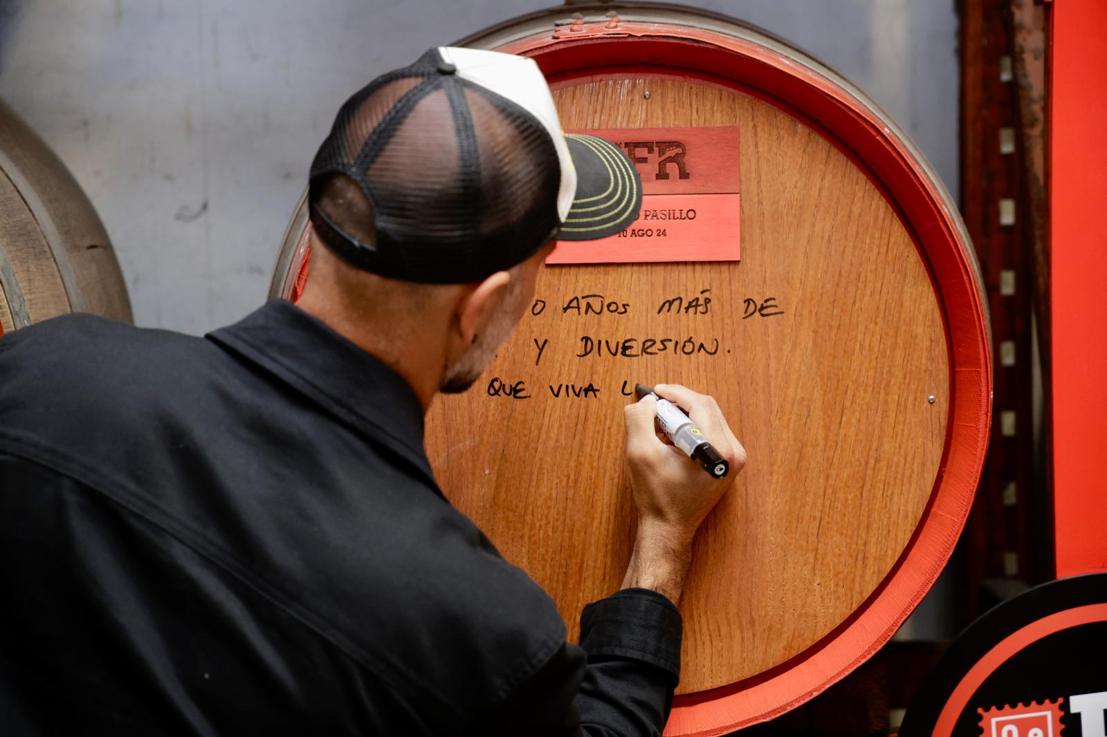 La presentación del cartel del FiestoRon, en imágenes