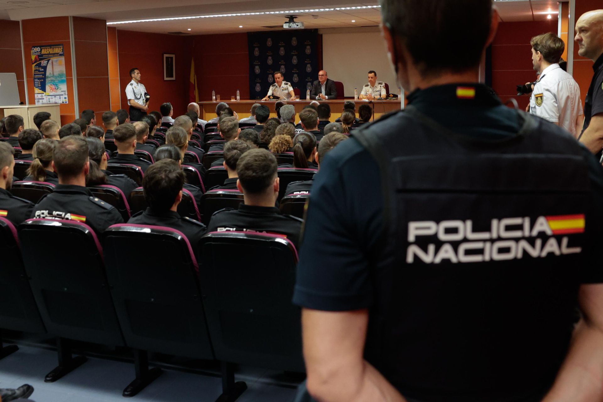 La presentación de los nuevos agentes en prácticas, en imágenes