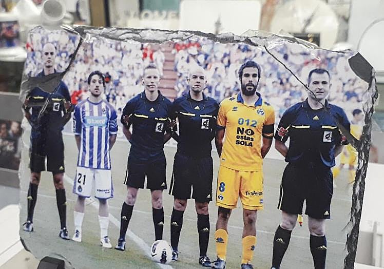 Imagen en Foto Gabriel de un partido con Hernández Hernández.