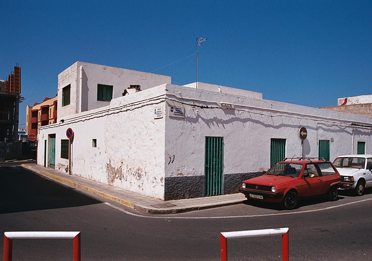 La conocida como casa de los cazadores, en el casco viejo de Corralejo, en el municipio de La Oliva.