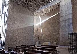 Imagen de la iglesia diseñada por Fernando Menis.