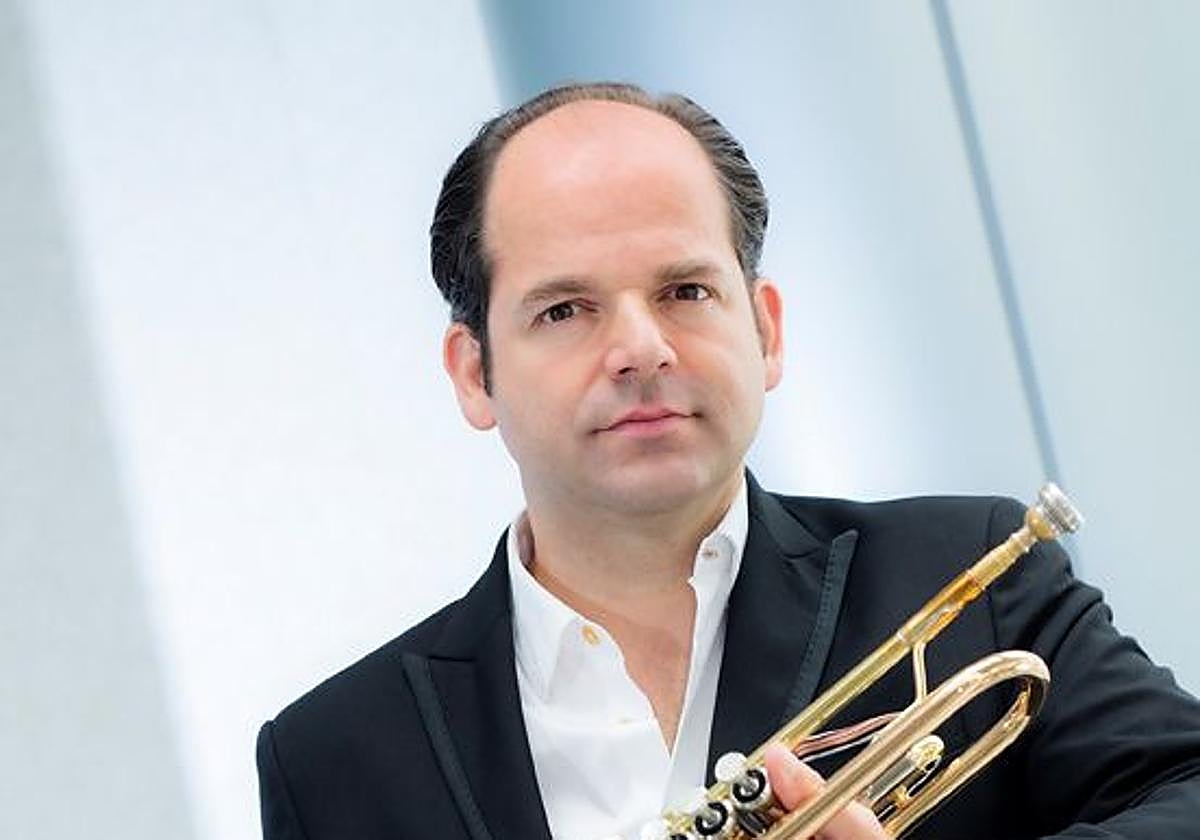 Jeroen Berwaets es uno de los tres solistas que toca este martes junto en 'Brass Spectacular'.