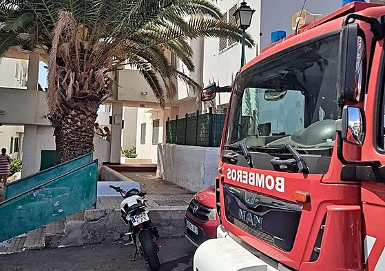 Imagen del edificio donde está la casa incendiada.