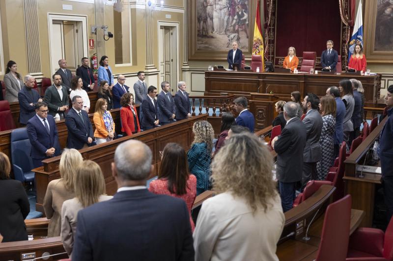 El pleno del Parlamento de Canarias.