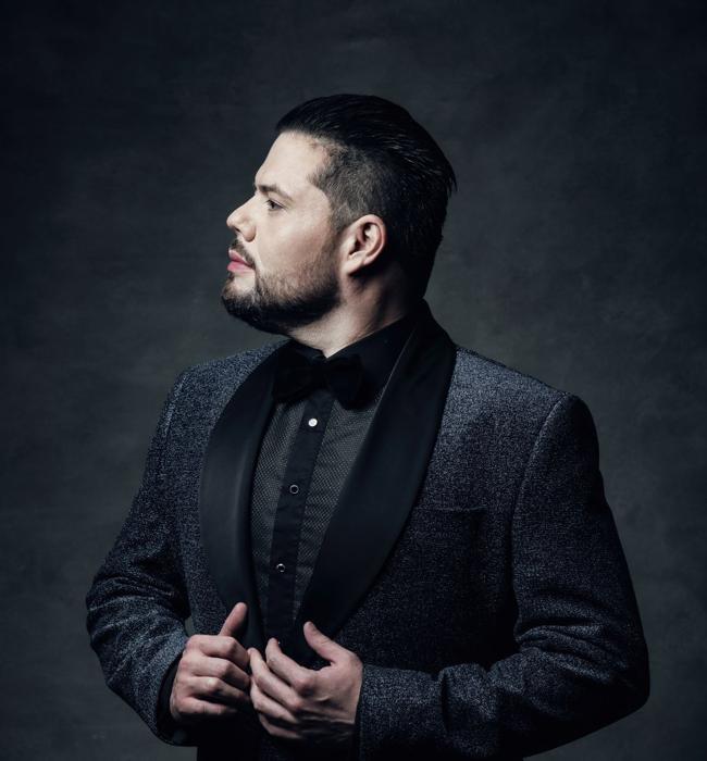 Ricardo Calderón.